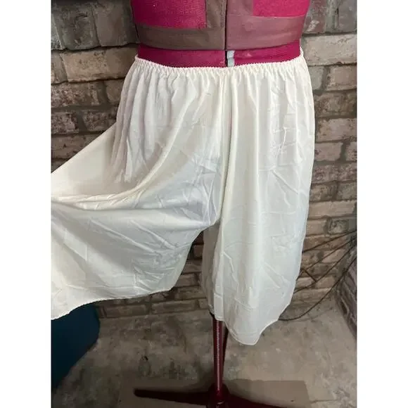 Wonderslip slip shorts half slip cream - Picture 2 of 8